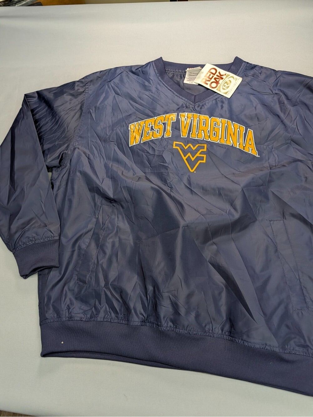 West Virginia WV Red Oak Windbreaker V-Neck Pullover Large